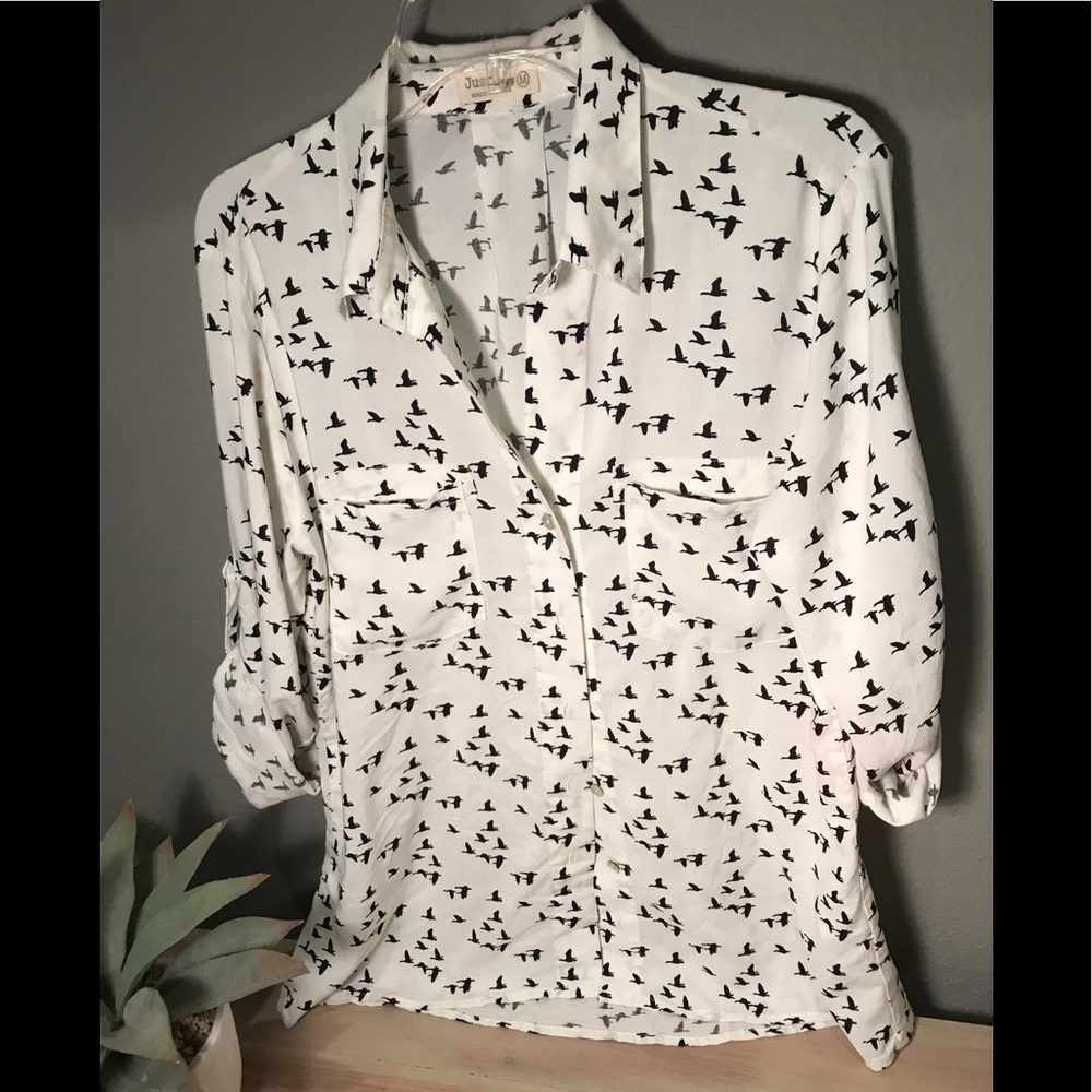 EUC White, bird print, button up top, size M